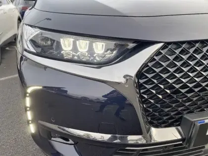 Photo 35 DS DS 7 DS7 Crossback Hybride E-Tense 300 EAT8 4x4