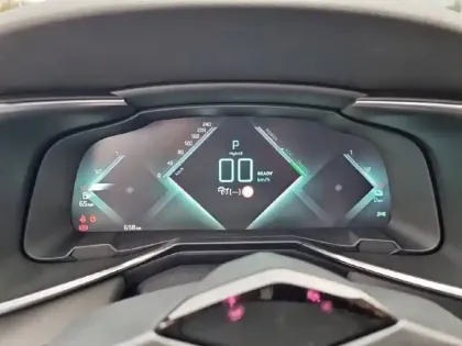 Photo 9 DS DS 9  Hybride E-Tense 250