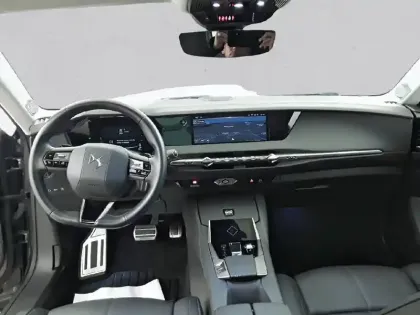 Photo 7 DS DS 4  Hybride E-Tense 225 EAT8