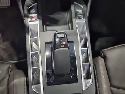Photo 53 DS DS 3  E-Tense