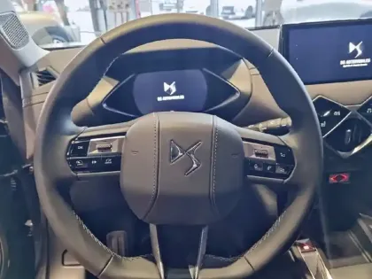 Photo 48 DS DS 3  E-Tense