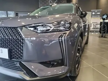 Photo 55 DS DS 3  E-Tense