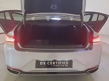 Photo 106 DS DS 9  Hybride E-Tense 225