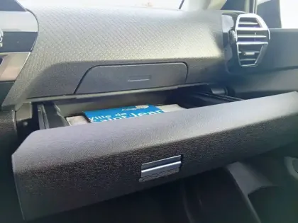 Photo 27 Citroën C4  BlueHDi 130 EAT8