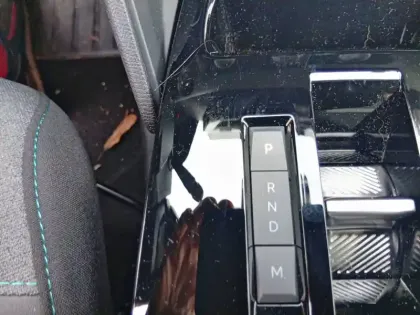 Photo 13 Citroën C4  BlueHDi 130 EAT8