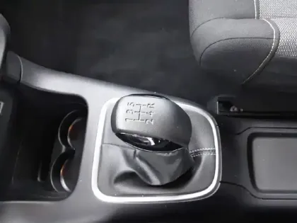 Photo 13 Citroën C3  PureTech 83 S&S BVM5