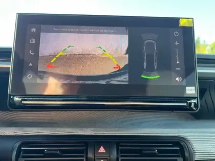 Photo 20 Citroën C3 Aircross  Hybride 145 e-DCS6