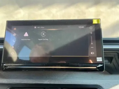 Photo 19 Citroën C3 Aircross  Hybride 145 e-DCS6