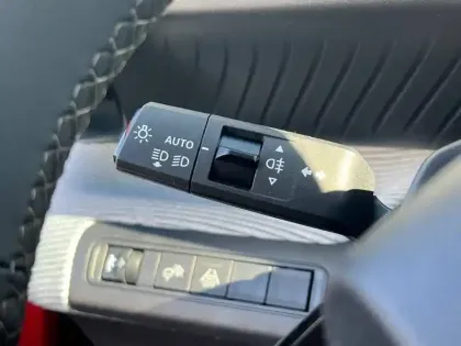 Photo 17 Citroën C3 Aircross  Hybride 145 e-DCS6