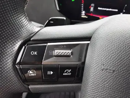 Photo 70 DS DS 4  BlueHDi 130 EAT8