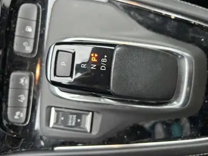 Photo 13 Opel Grandland  Hybrid 225 ch BVA8