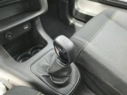 Photo 13 Citroën C3  SOCIETE PURETECH 83 S&S BVM