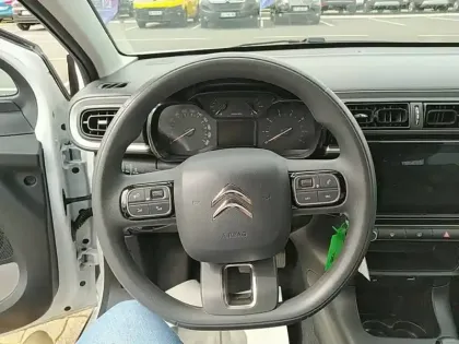 Photo 28 Citroën C3  SOCIETE PURETECH 83 S&S BVM
