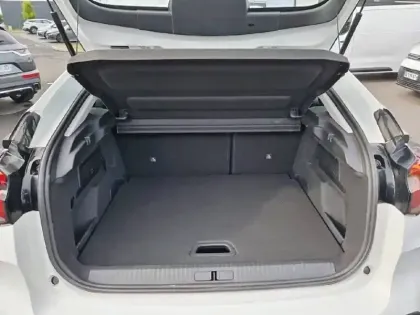 Photo 5 Citroën C4 e- 136 ch Automatique