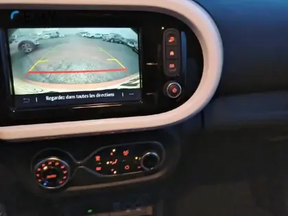 Photo 15 Renault Twingo  III Achat Intégral - 21