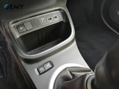 Photo 14 Renault Twingo  III SCe 65