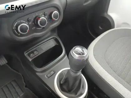 Photo 18 Renault Twingo  III TCe 95