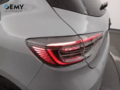 Photo 16 Renault Clio  E-Tech full hybrid 145 ch GSR2