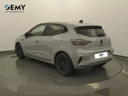 Photo 6 Renault Clio  E-Tech full hybrid 145 ch GSR2