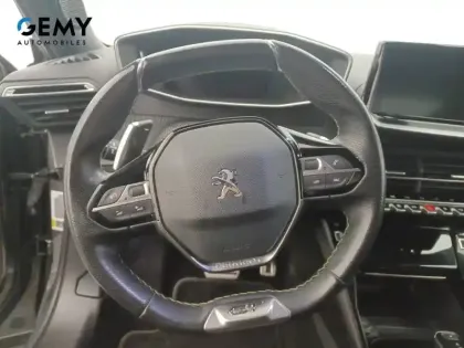 Photo 12 Peugeot 2008  PureTech 130 S&S EAT8