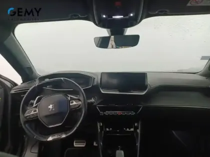 Photo 7 Peugeot 2008  PureTech 130 S&S EAT8