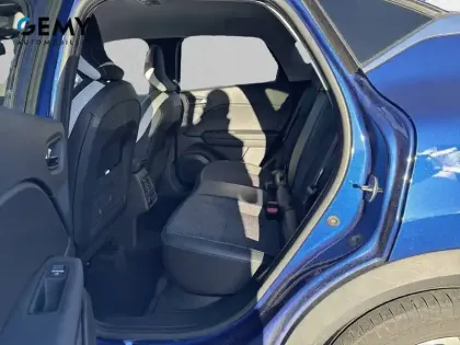 Photo 9 Renault Captur  E-Tech full hybrid 145