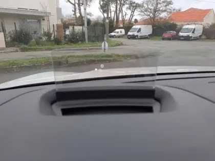 Photo 18 Citroën C4 e- X 136 ch Automatique