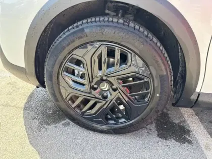 Photo 12 Citroën C4 e- X 156 ch Automatique