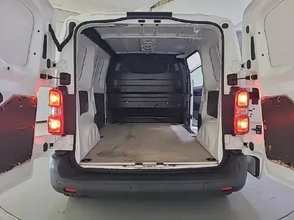 Photo 29 Citroën Jumpy  FGN M BLUEHDI 145 S&S EAT8