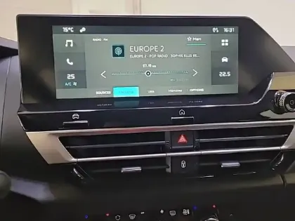 Photo 18 Citroën C4  Hybride 100 e-DCS6