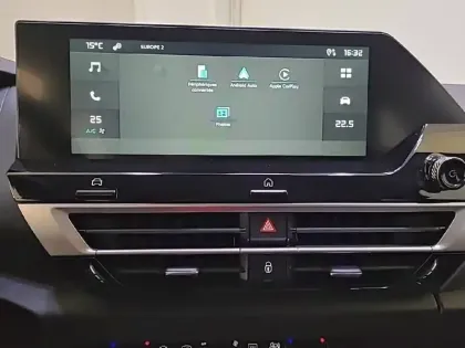 Photo 23 Citroën C4  Hybride 100 e-DCS6