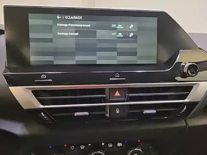 Photo 22 Citroën C4  Hybride 100 e-DCS6