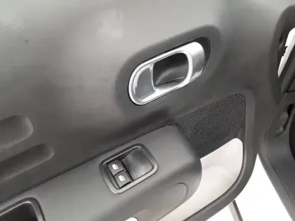 Photo 24 Citroën C3  PureTech 82 S&S BVM5