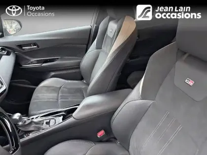 Photo 18 Toyota C-HR  Hybride 2.0L