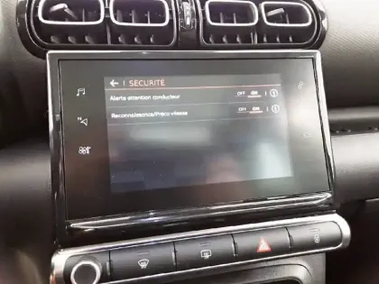 Photo 20 Citroën C3 Aircross  PureTech 110 S&S BVM6