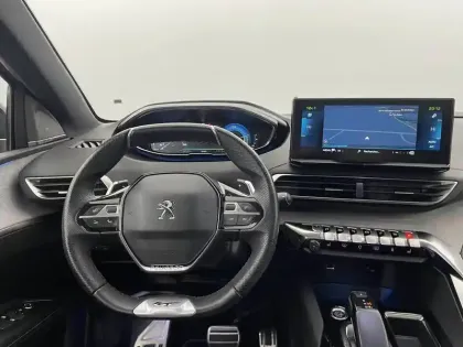 Photo 21 Peugeot 3008  Hybrid 225 e-EAT8