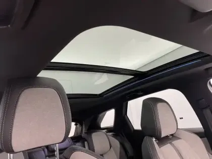 Photo 23 Peugeot 3008  Hybrid 225 e-EAT8