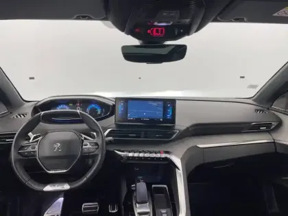 Photo 33 Peugeot 3008  Hybrid 225 e-EAT8