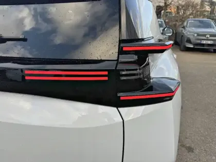 Photo 16 Citroën C5 aircross  Hybride Rechargeable 195 e-EAT7