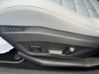 Photo 23 Citroën C5 aircross  Hybride Rechargeable 195 e-EAT7