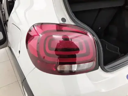 Photo 16 Citroën C3  PureTech 83 S&S BVM5