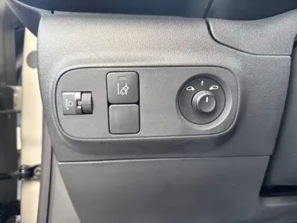 Photo 14 Citroën C3  PureTech 83 S&S BVM5