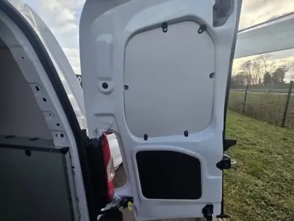 Photo 10 Peugeot Partner  FOURGON M 650 KG BLUEHDI 100 S&S BVM6