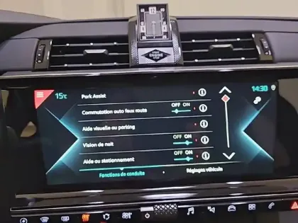 Photo 42 DS Ds 7 DS7 Crossback Hybride E-Tense 225 EAT8