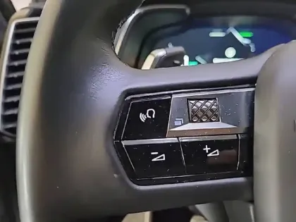 Photo 50 DS Ds 7 DS7 Crossback Hybride E-Tense 225 EAT8