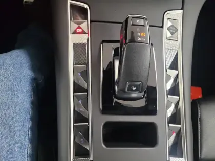 Photo 11 DS Ds 7 DS7 Crossback Hybride E-Tense 225 EAT8