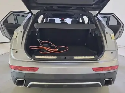 Photo 27 DS Ds 7 DS7 Crossback Hybride E-Tense 225 EAT8