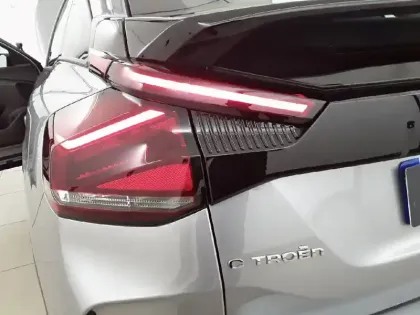 Photo 17 Citroën C4  BlueHDi 130 EAT8