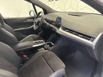 Photo 14 BMW Serie 2 Active Tourer 225e xDrive 245 ch DKG7