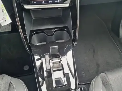 Photo 13 Citroën C3 Aircross  Hybride 145 e-DCS6